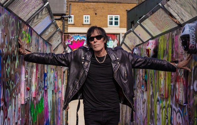 Baterista dos Ramones faz show em Goiânia em novembro
