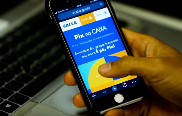 BC comunica exposição de dados de 644 chaves Pix da Caixa Econômica Federal 