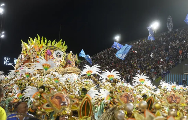 Beija-Flor é campeã do carnaval do Rio de Janeiro