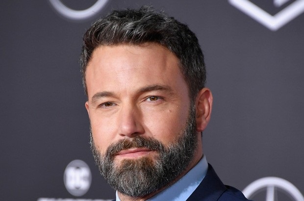Ben Affleck não irá interpretar Batman em novo filme do super-herói