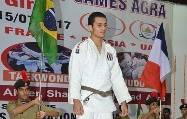 Beneficiado pelo Pró-Atleta e Pró-Esporte, judoca goiano é campeão na Índia
