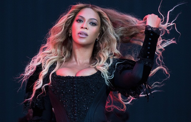 Beyoncé é a artista feminina internacional mais procurada