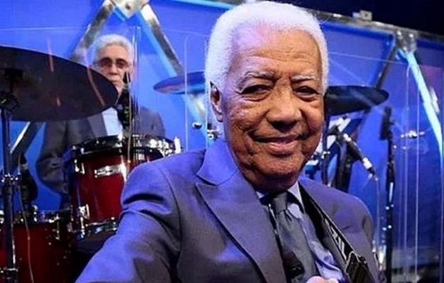Bira, músico do programa de Jô Soares, morre aos 85 anos