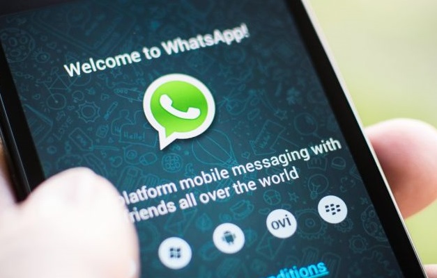 Bloqueio do WhatsApp viola liberdades individuais, alertam especialistas