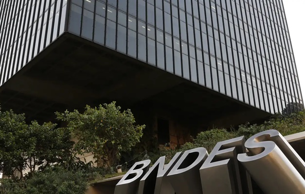 BNDES lança serviço que agiliza crédito a micro e pequenas empresas