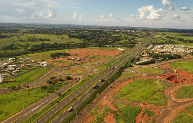 BNDES prevê até R$ 30 bilhões para concessões de rodovias em 2025