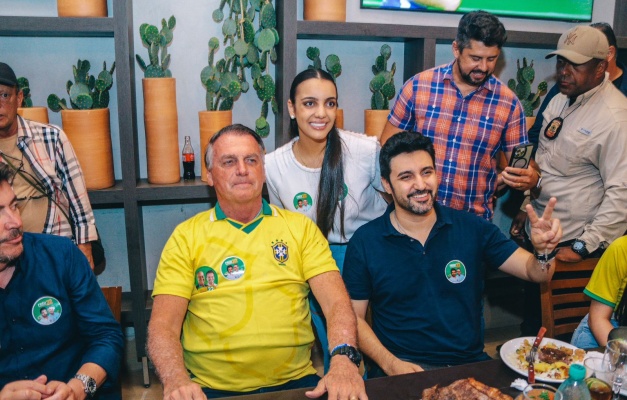 Bolsonaro almoça em Goiânia com candidato Fred Rodrigues