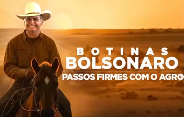 Bolsonaro dá nome à marca de calçados, incluindo botinas e chinelos de borracha