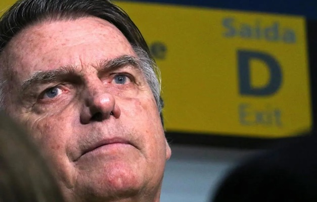 Bolsonaro diz ser 'líder de oposição democrática' e que denúncia da PGR é 'truque'