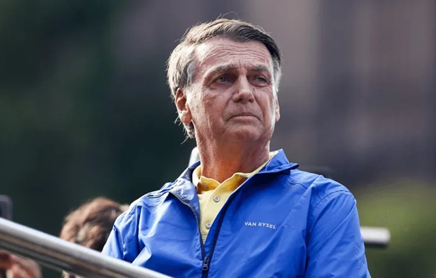 Bolsonaro passa mal novamente e cancela todos os compromissos do mês de julho