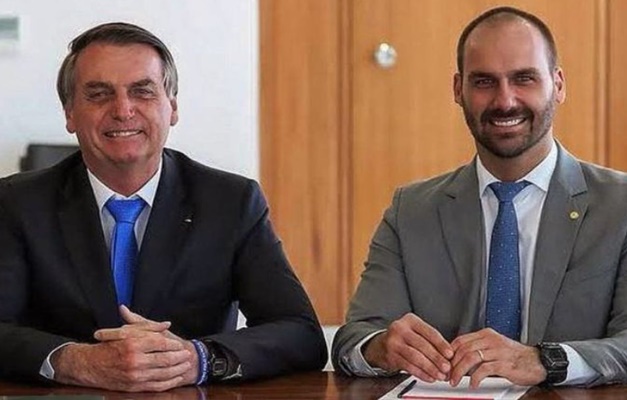 Bolsonaro presta depoimento à PF nesta tarde em inquérito sobre Eduardo
