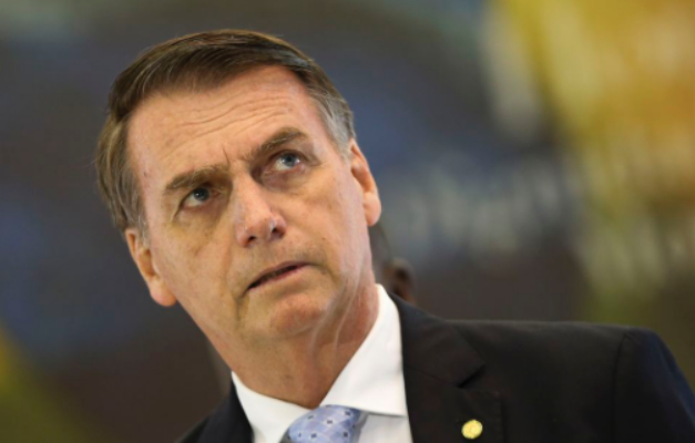 Bolsonaro transferiu R$ 800 mil para conta nos EUA antes de viagem, diz PF