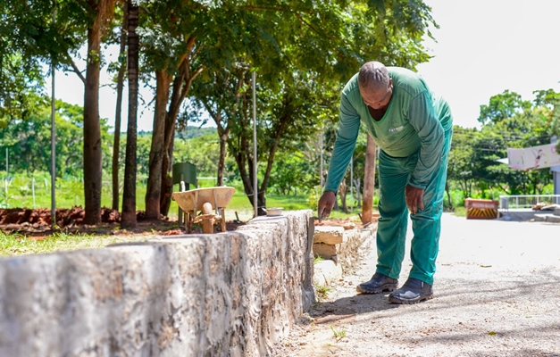 Bosque Bougainville é revitalizado no Parque das Laranjeiras, em Goiânia