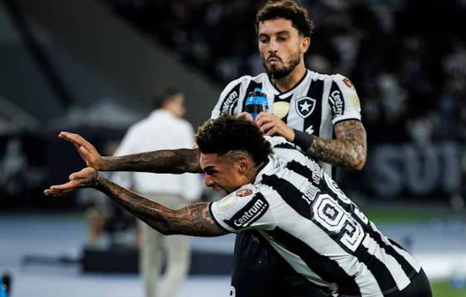 Botafogo leva susto desnecessário, mas vence Seattle Sounders na estreia do Mundial de Clubes