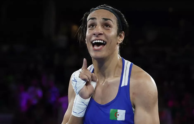 Boxeadora argelina alvo de massacre nas redes sociais lutará pelo ouro