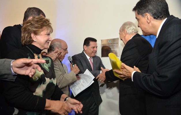 Vila Cultural é inaugurada com exposição sobre os 80 anos de Goiânia 