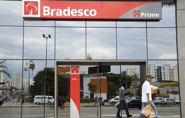 Bradesco anuncia compra da operação brasileira do HSBC 