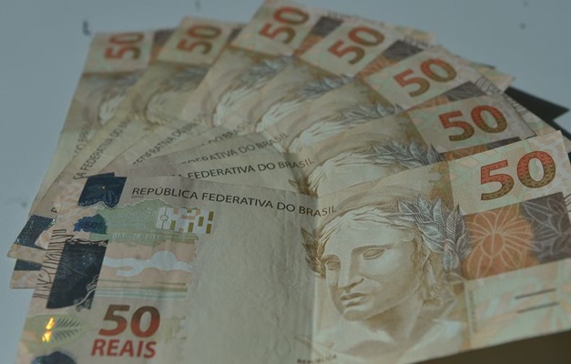 Brasil e Uruguai iniciam pagamento em moeda local dia 1º
