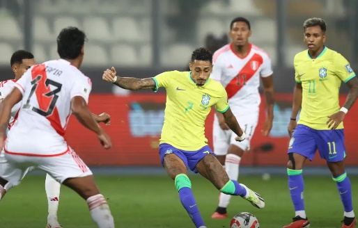 Brasil enfrenta seleção peruana em Brasília pelas Eliminatórias