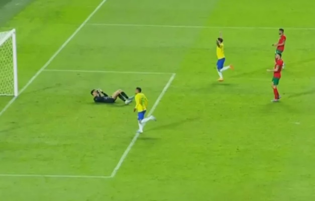 Brasil perde para Marrocos por 2 a 1 no 1º jogo após a Copa do Mundo