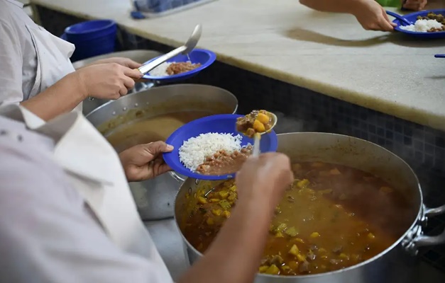 Brasil sai do Mapa da Fome, indica relatório da ONU