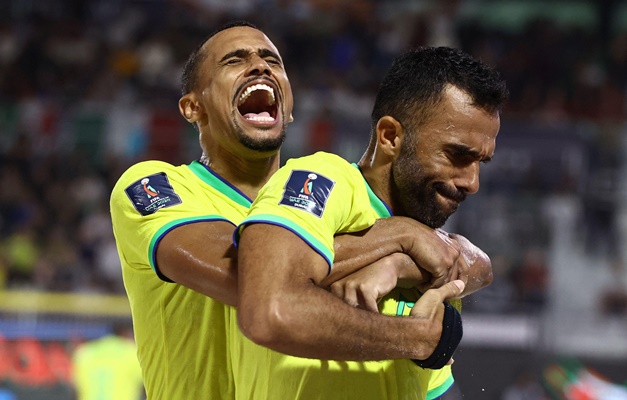 Brasil supera a Itália e é hexacampeão da Copa do Mundo de futebol de areia