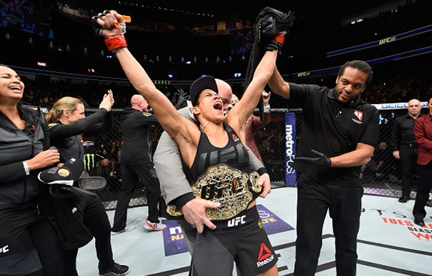 Brasileira Amanda Nunes destrona Ronda Rousey é a nova rainha do UFC