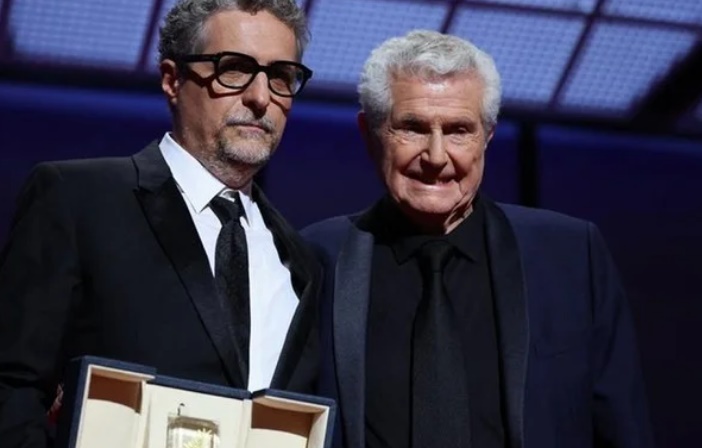 Brasileiro Kleber Mendonça Filho vence como melhor diretor em Cannes 