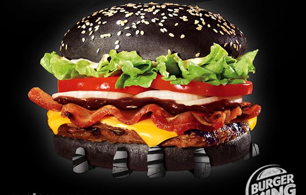 Burger King traz ao Brasil sanduíche com pão preto para Dia das Bruxas