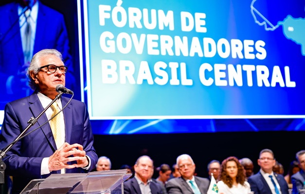 Caiado abre Fórum de Governadores do Brasil Central em Goiânia