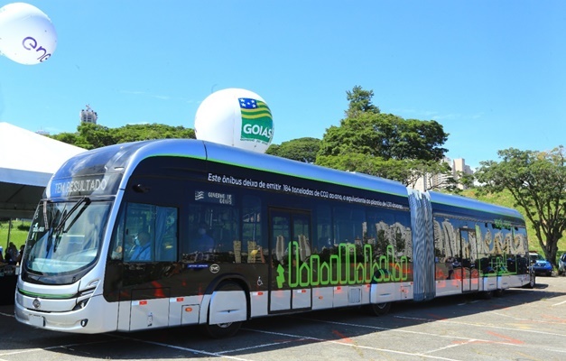 Caiado apresenta primeiro ônibus elétrico em Goiânia nesta sexta-feira (22)