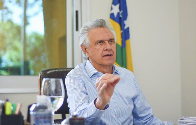 Caiado critica ação no STF que dificulta operações policiais em comunidades