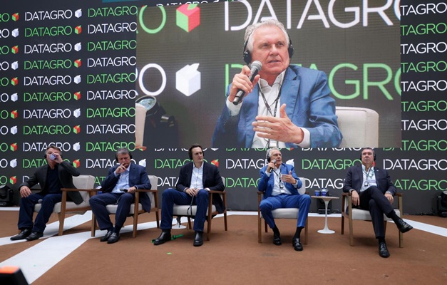 Caiado destaca avanços do agro goiano durante evento internacional