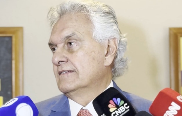 Caiado diz que prisão de Bolsonaro é "excesso desmedido por parte de Moraes"