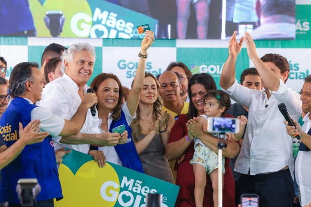 Caiado e Gracinha abrem Goiás Social em Luziânia