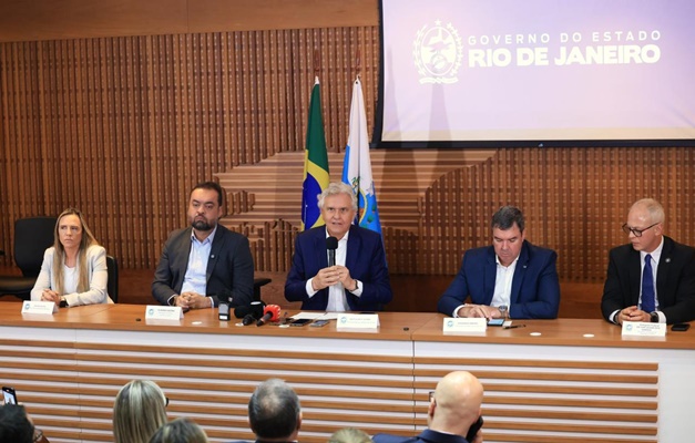 Caiado e mais 6 governadores anunciam Consórcio da Paz após operação no Rio