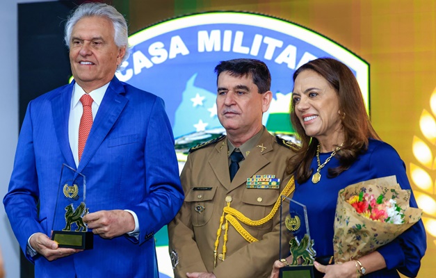 Caiado entrega Medalha do Mérito Guardião a servidores da Segurança Pública