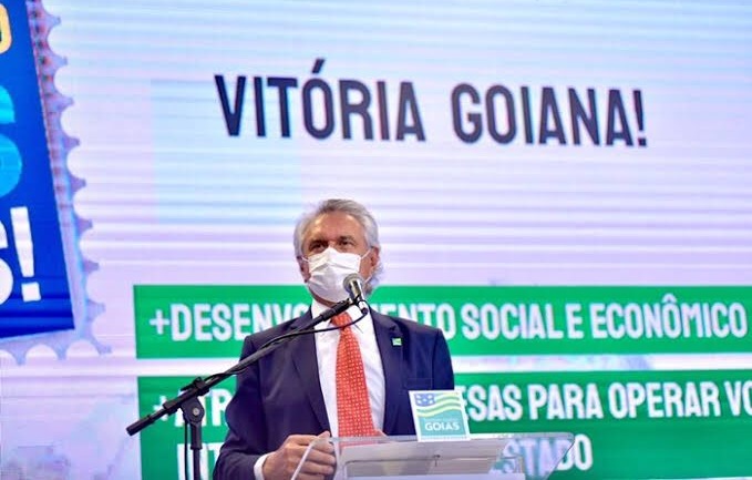 Caiado fixa valor do ICMS da gasolina em R$ 6,55 em Goiás