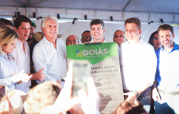 Caiado inaugura pavimentação da GO-447 entre Divinópolis e GO-118