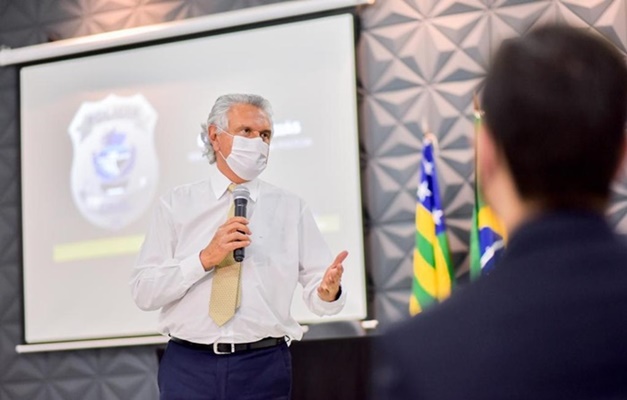 Caiado muda comando da Polícia Civil em Goiás