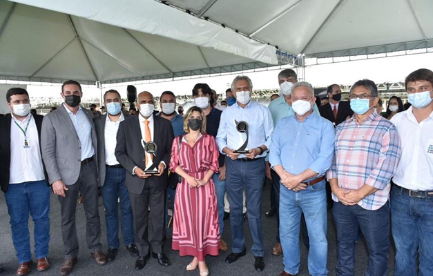 Caiado participa da abertura da 58º Exposição Agropecuária de Goiânia 