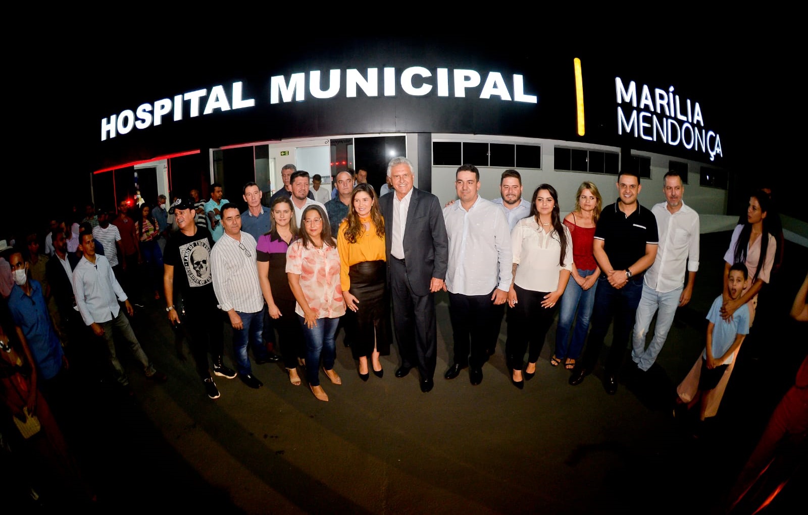 Caiado participa da inauguração de obras do Hospital Marília Mendonça