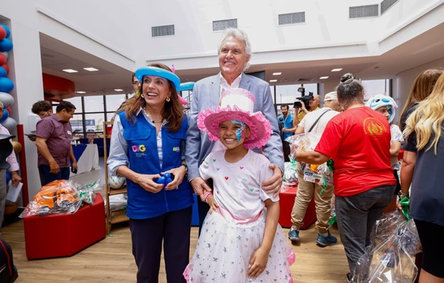Caiado visita o Cora e comemora funcionamento pleno do hospital