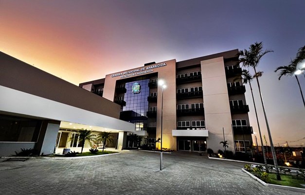 Câmara de Aparecida de Goiânia inaugura nova sede