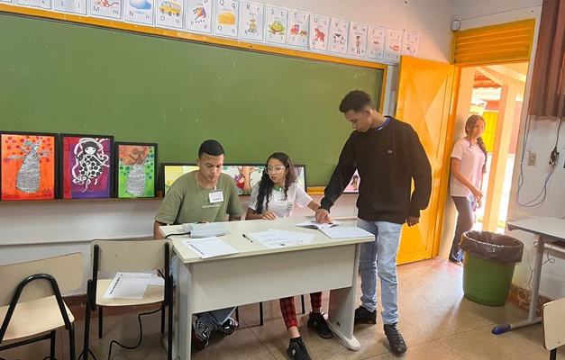 Câmara de Goiânia realiza 5ª edição do Parlamento Jovem