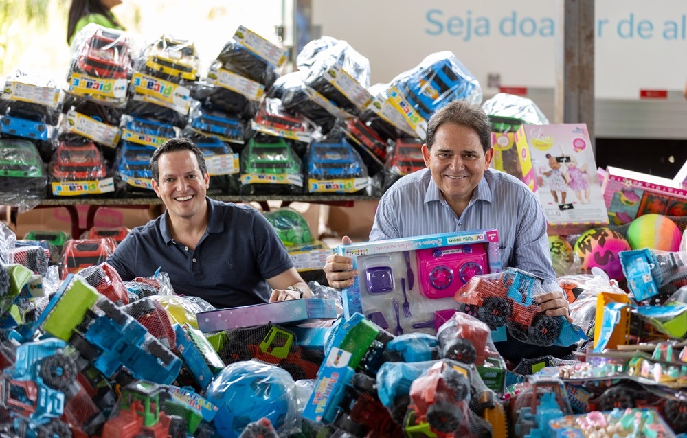 Campanha “Sesc e Senac Presentes no Natal 2025” leva brinquedos a crianças 