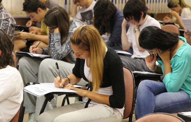 Candidatos erram mais nas provas de matemática, física e química do Enem