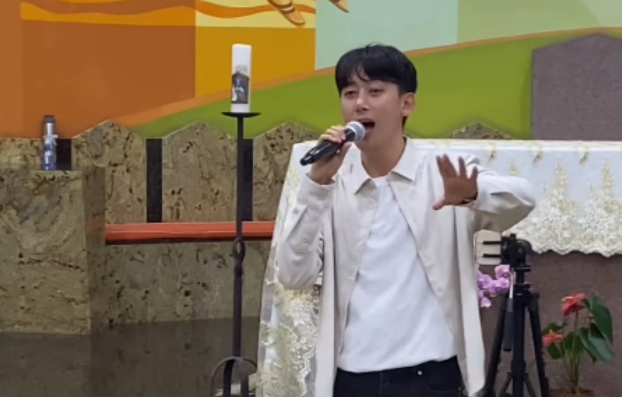 Cantor coreano Junho Chu fará apresentação durante missa em Goiânia