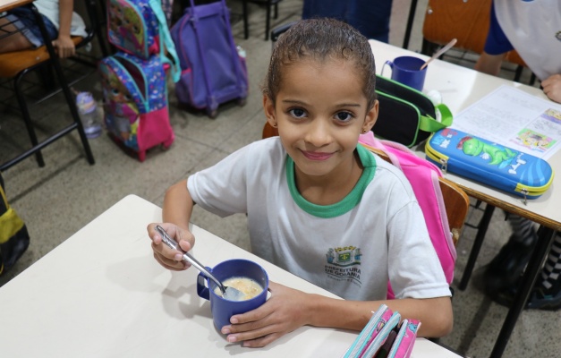 Cardápio escolar em Goiânia ganha comidas típicas de festa junina