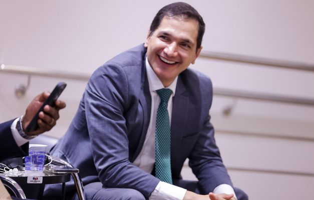 Cargo no TRE-GO não impede atuação de Pedro Paulo de Medeiros na advocacia